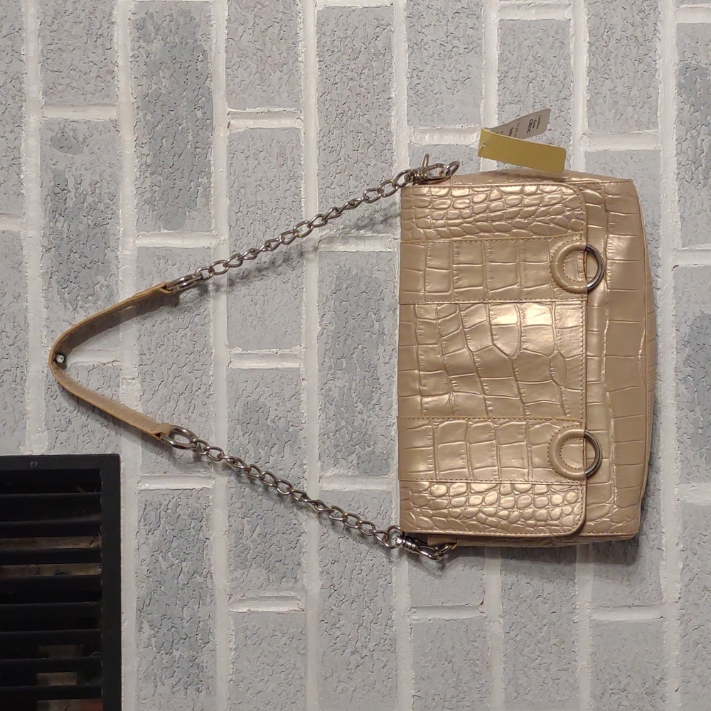 Michael Rome Designs Champagne Croc Embossed Genuine Cow Hide Leather Purse